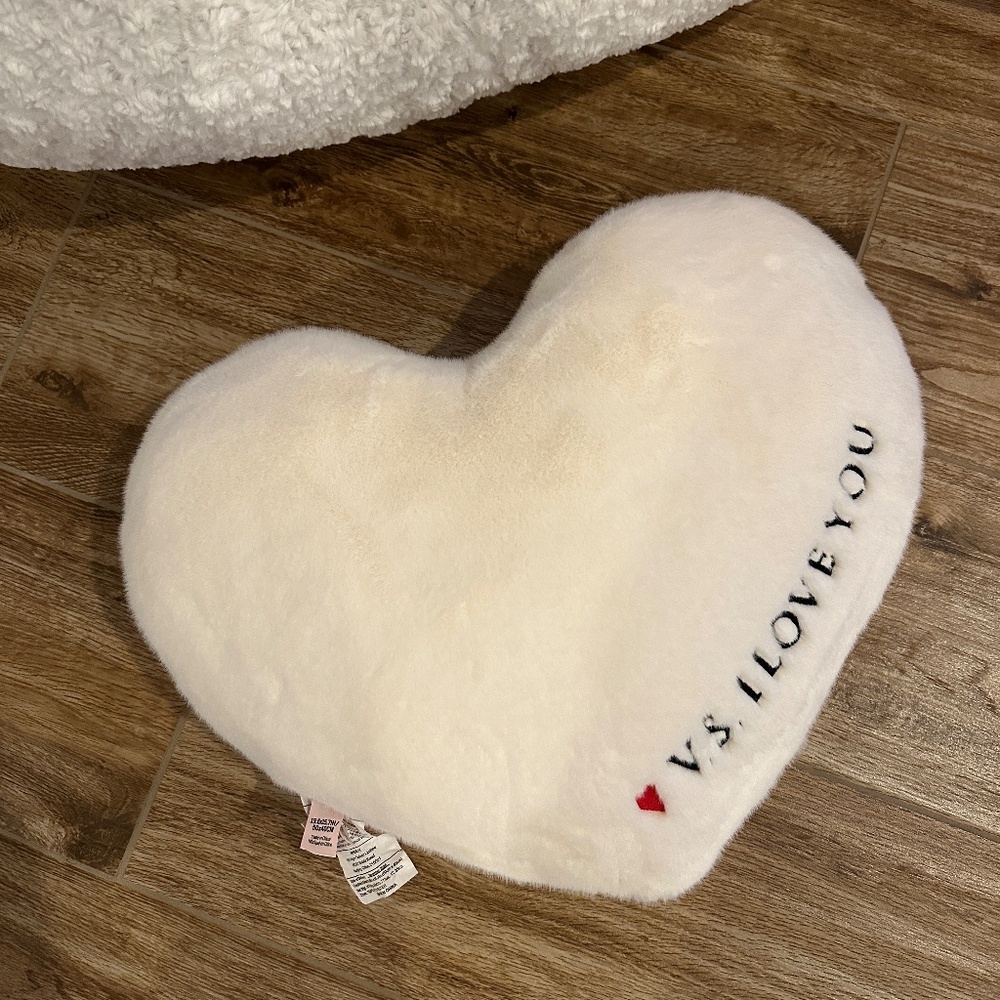 Victoria's Secret I Love You Heart Shape Soft Pillow